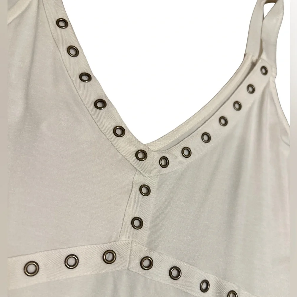 Women’s Maurice’s Camisole - Picture 3 of 5